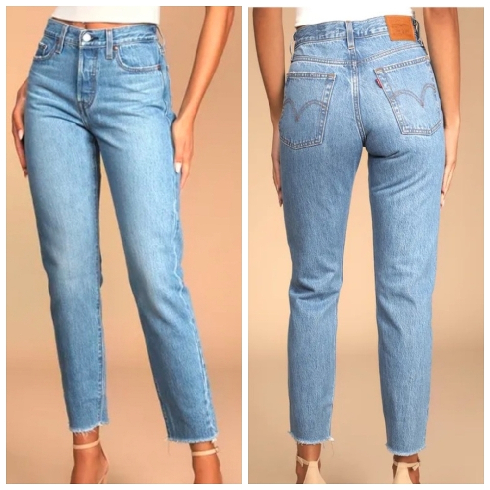 Levi's Light Blue Wedgie Straight Leg Jeans
